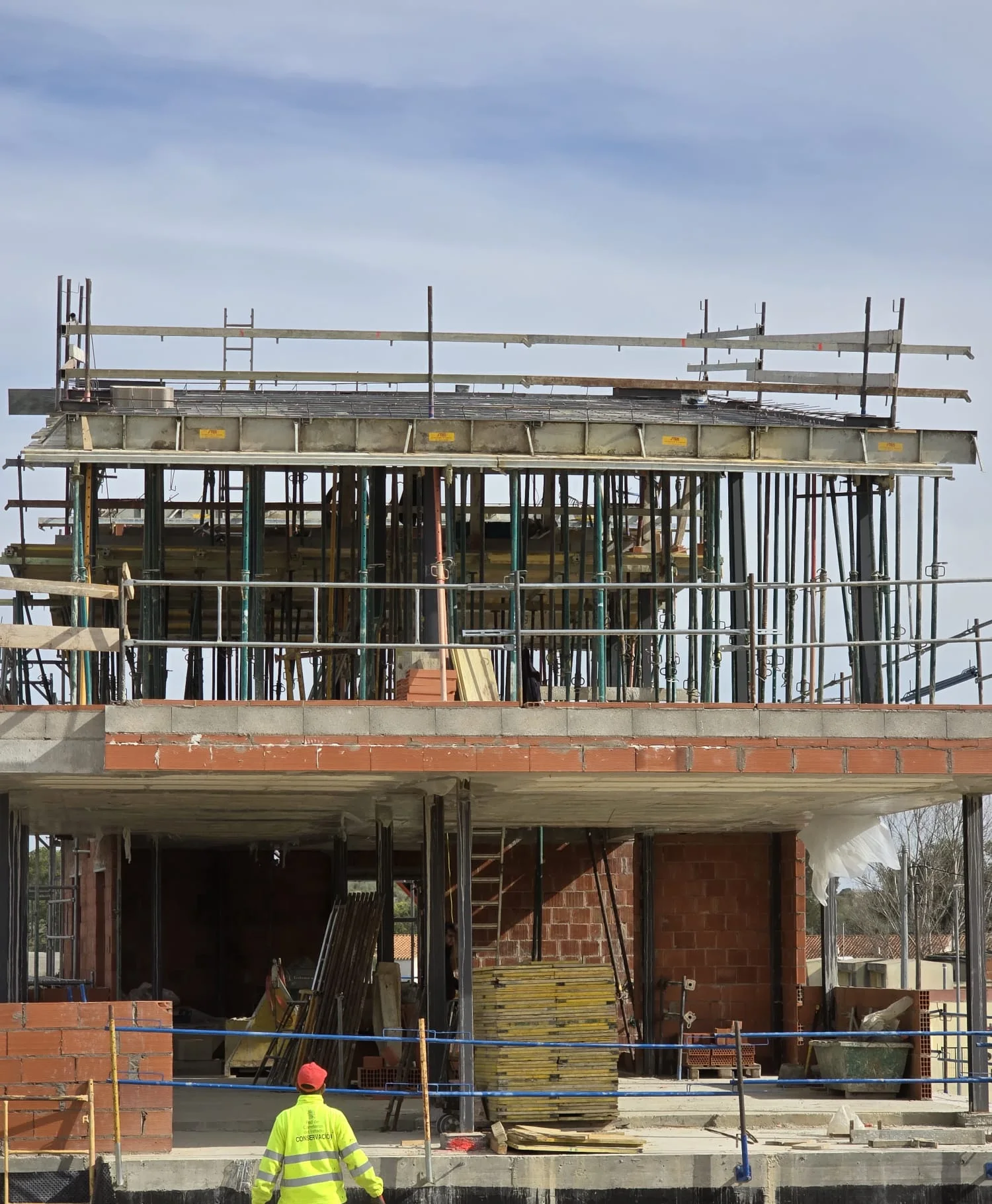 Dirección de obra a pie de estructura